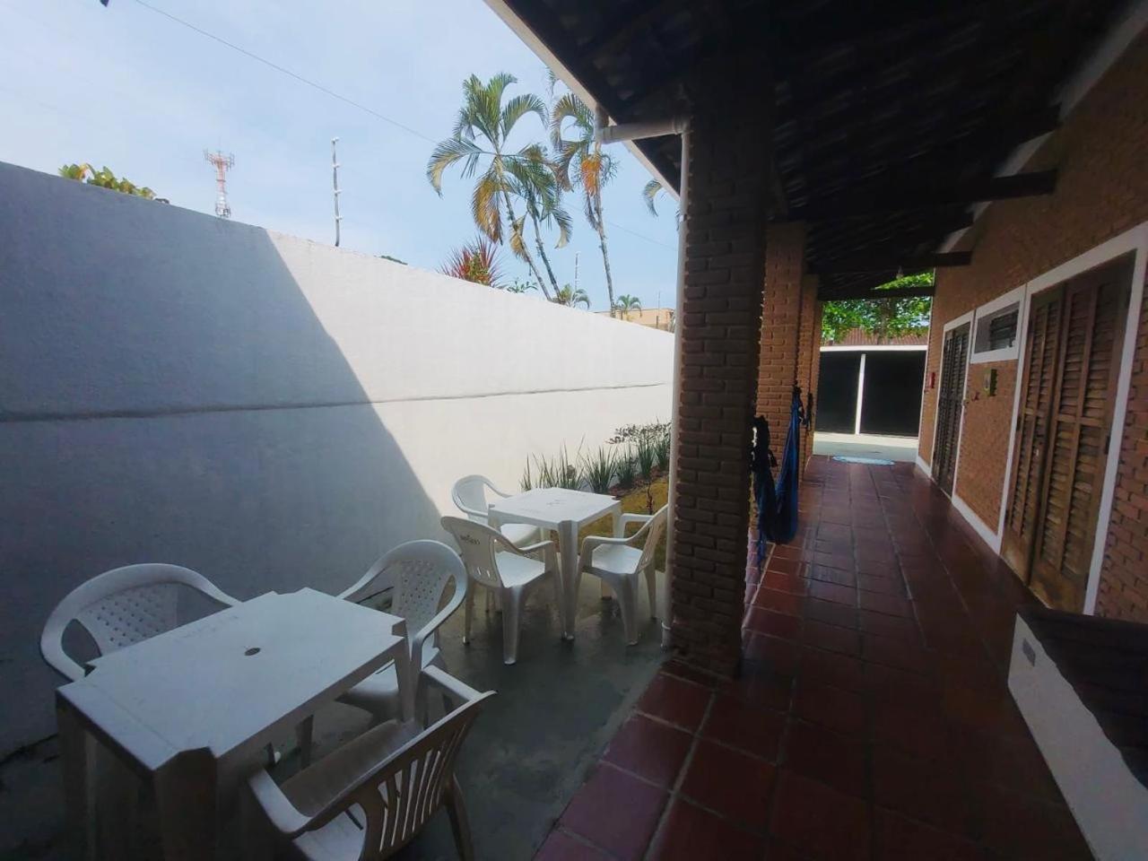 Suites Na Praia Do Itagua Conchegouba 우바투바 외부 사진