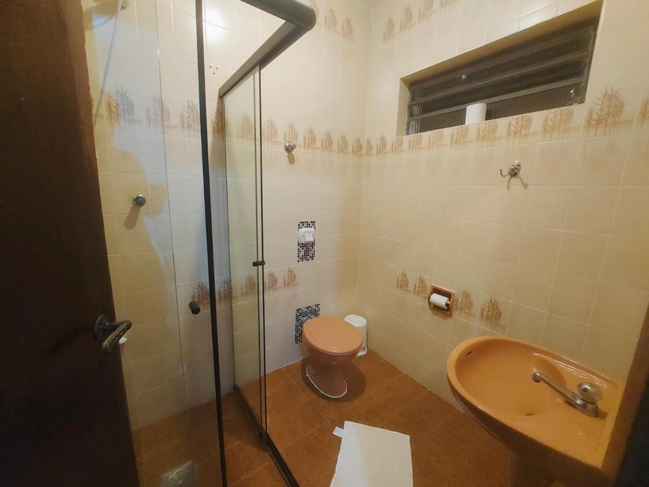 Suites Na Praia Do Itagua Conchegouba 우바투바 외부 사진