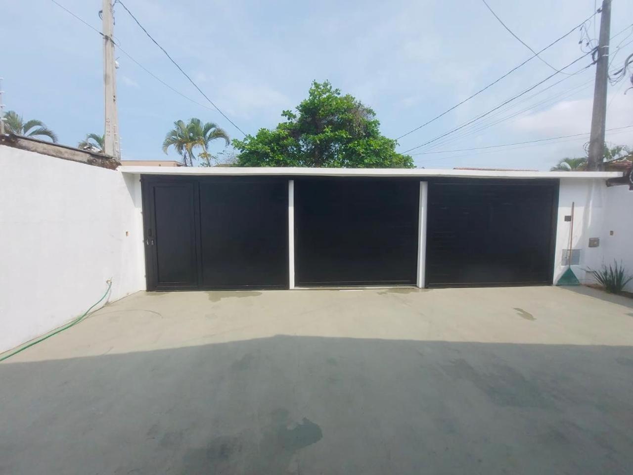 Suites Na Praia Do Itagua Conchegouba 우바투바 외부 사진